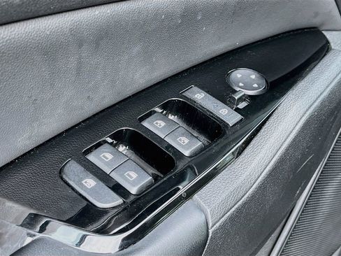 Used 2023 Kia Sportage EX FWD image 18