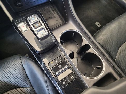 Used 2020 Hyundai Sonata Limited FWD image 26