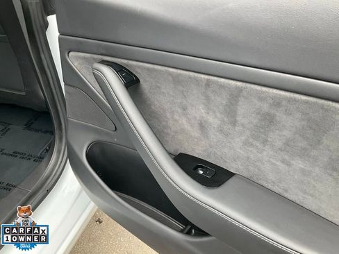 Used 2020 Tesla Model 3 Performance image 57