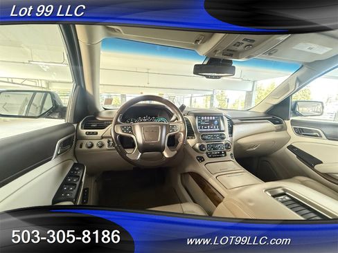 Used 2018 GMC Yukon XL Denali w/ Denali Ultimate Package image 32