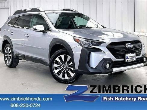Used 2023 Subaru Outback Touring AWD/4WD image 1