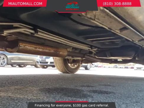 Used 2013 Ford Explorer XLT AWD/4WD image 25