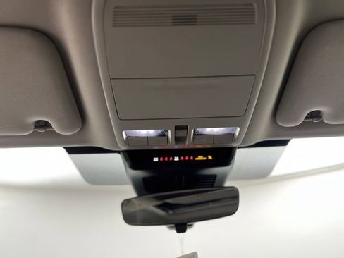 Used 2024 MAZDA CX-90 3.3 Turbo w/ Preferred Plus image 16