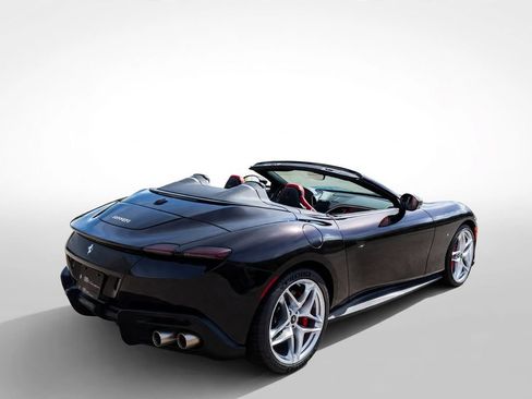 Certified 2024 Ferrari Roma Spider RWD image 2