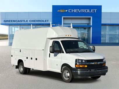 New 2025 Chevrolet Express 3500 w/ Power Convenience Package