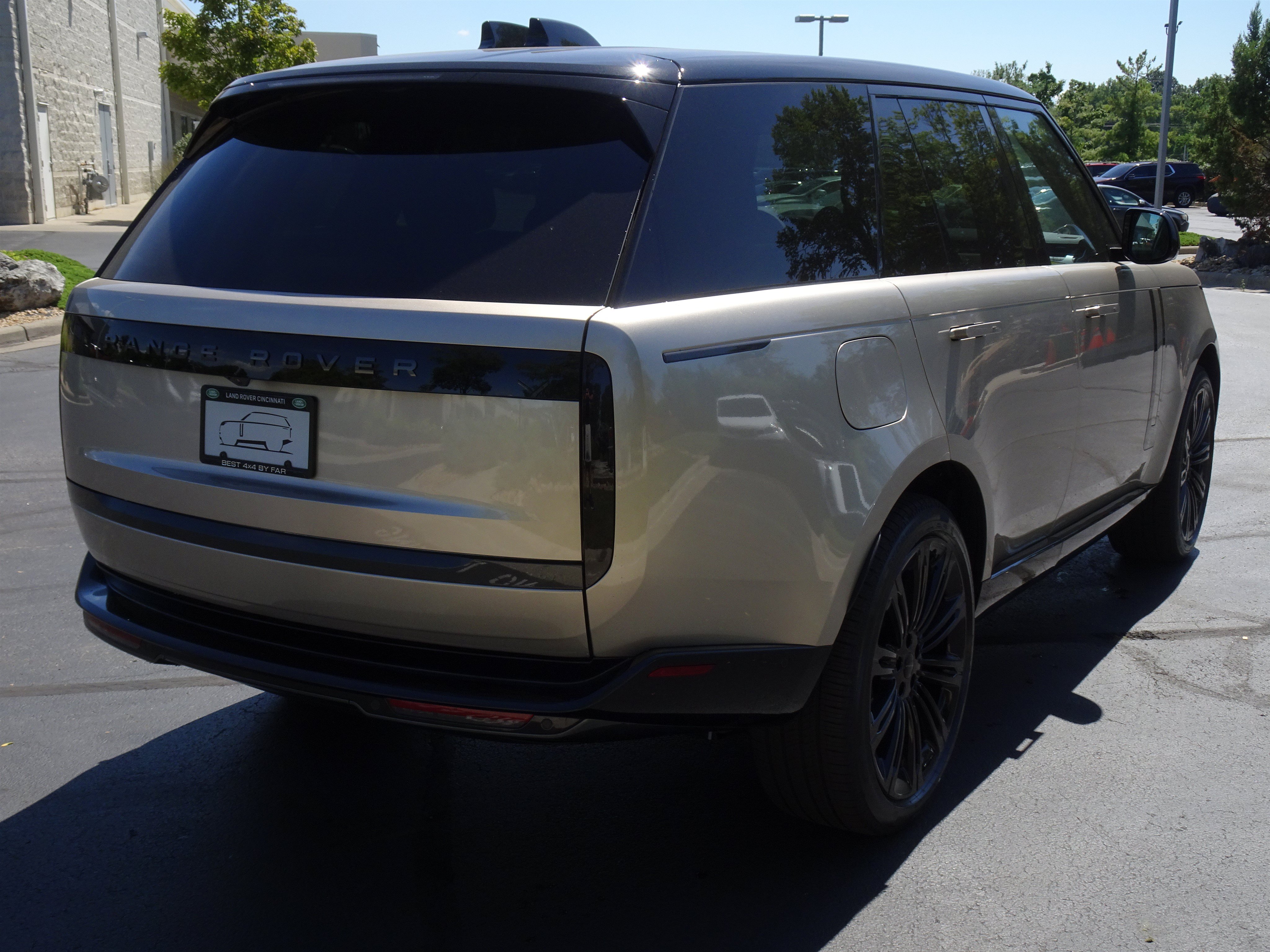 New 2026 Land Rover Range Rover SE AWD/4WD image 12
