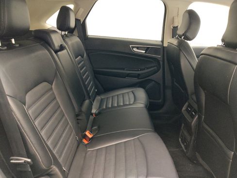 Used 2016 Ford Edge SEL w/ Equipment Group 201A AWD/4WD image 19