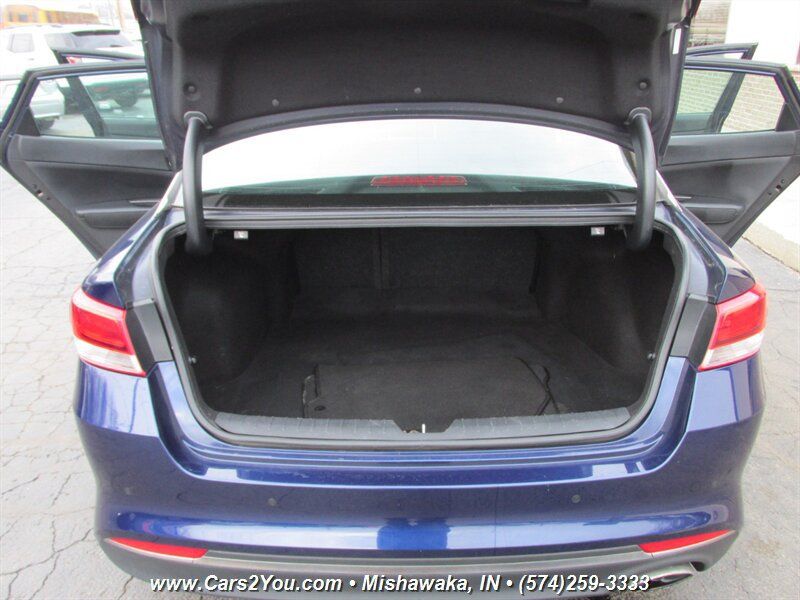 Used 2018 Kia Optima LX FWD image 14
