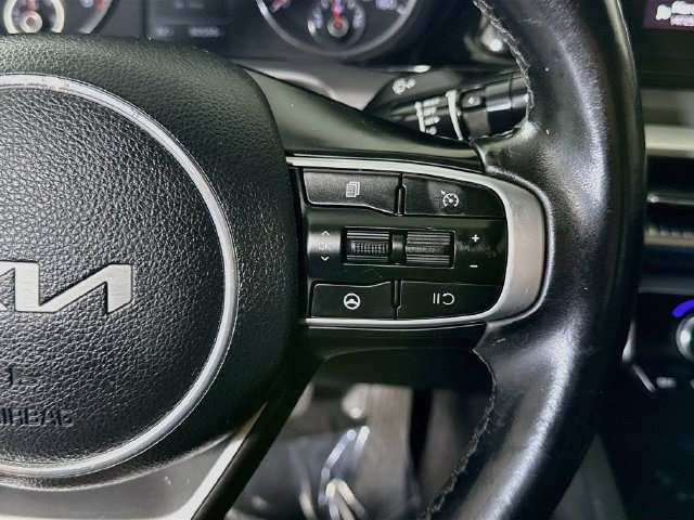 Used 2022 Kia K5 GT-Line FWD image 14