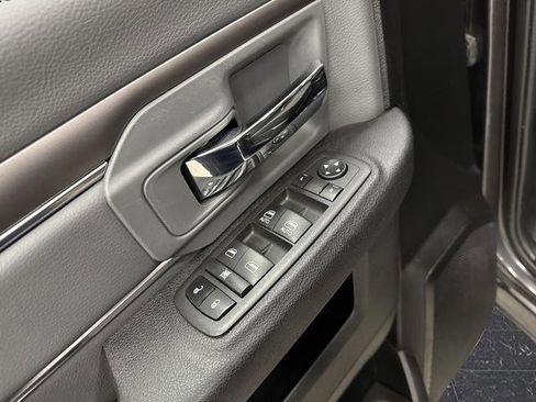 Used 2023 RAM 1500 Classic SLT image 24