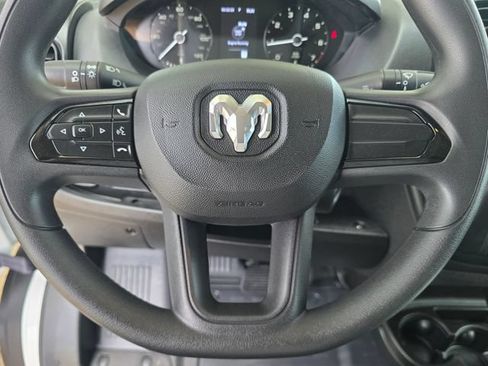 Used 2025 RAM ProMaster 2500 w/ Convenience Group FWD image 15
