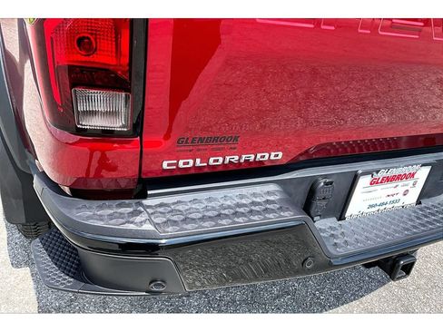 Used 2024 Chevrolet Colorado Trail Boss w/ Advanced Trailering Package AWD/4WD image 39