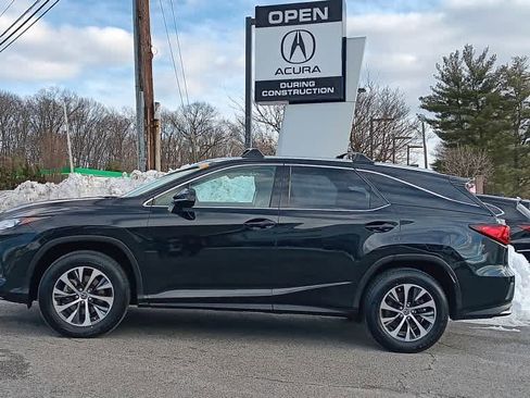 Used 2022 Lexus RX 350L Premium w/ Premium Package image 2