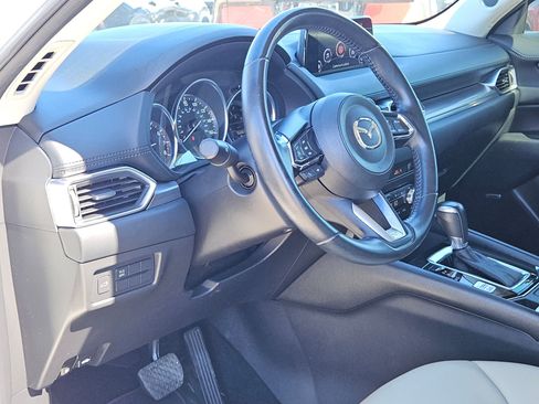 Used 2017 MAZDA CX-5 Touring w/ Preferred Equipment Package image 10