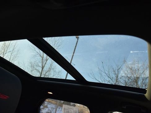 Certified 2024 Chevrolet TrailBlazer RS w/ Convenience Package image 13