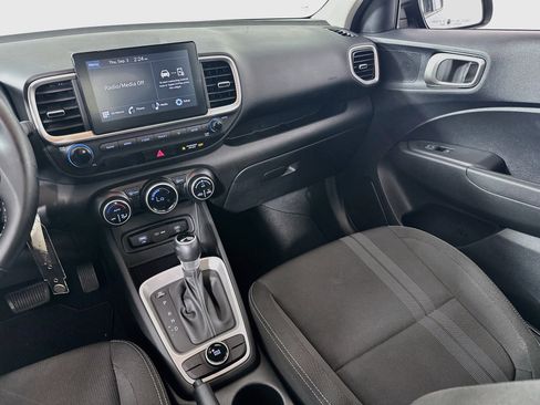 Used 2023 Hyundai Venue SEL FWD image 22