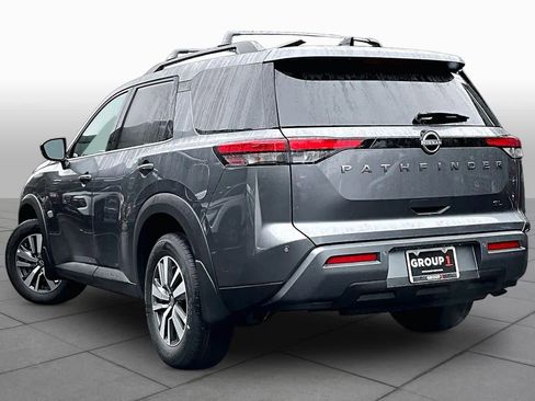 New 2026 Nissan Pathfinder SL FWD image 12
