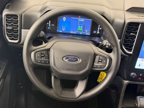 New 2026 Ford Ranger XL w/ Trailer Tow Package RWD image 16