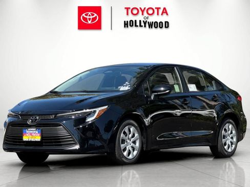 New 2026 Toyota Corolla LE FWD image 7