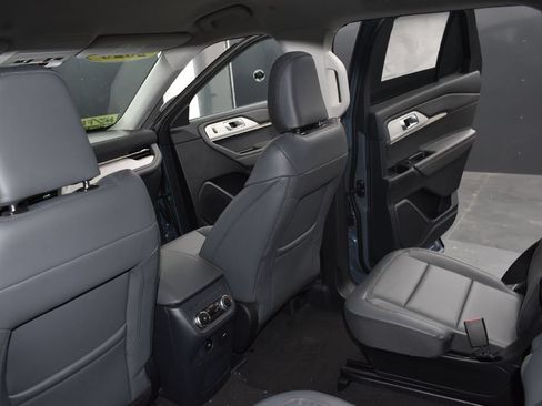 New 2026 Ford Explorer Active w/ Active Comfort Package AWD/4WD image 31