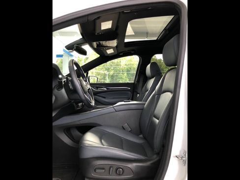 Used 2023 Buick Enclave Essence w/ Experience Buick Package image 12