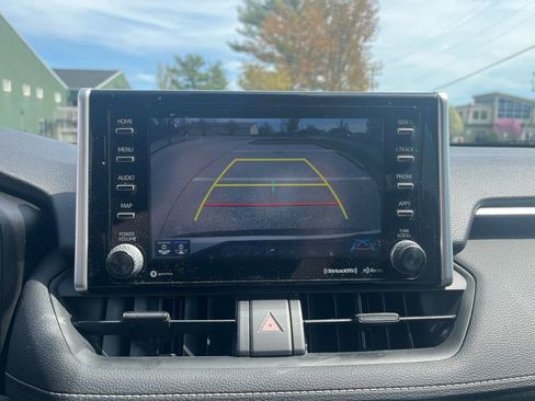 Used 2019 Toyota RAV4 XLE w/ Convenience Package image 17