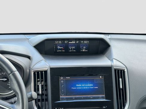 Used 2020 Subaru Forester Premium image 18