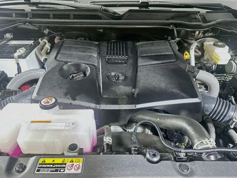 Used 2024 Toyota Tundra SR5 RWD image 33