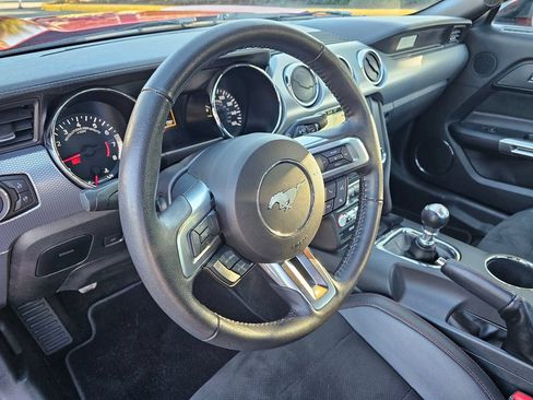 Used 2017 Ford Mustang GT Premium w/ Equipment Group 401A RWD image 20