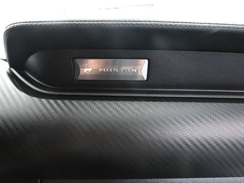Used 2022 Ford Mustang Coupe RWD image 36