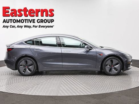 Used 2018 Tesla Model 3 Long Range AWD/4WD image 4
