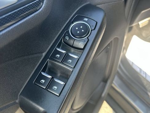 Used 2024 Ford Escape ST-Line AWD/4WD image 16