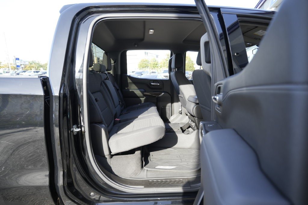 Used 2021 GMC Sierra 1500 Elevation w/ LPO, Elevation Black Package AWD/4WD image 33