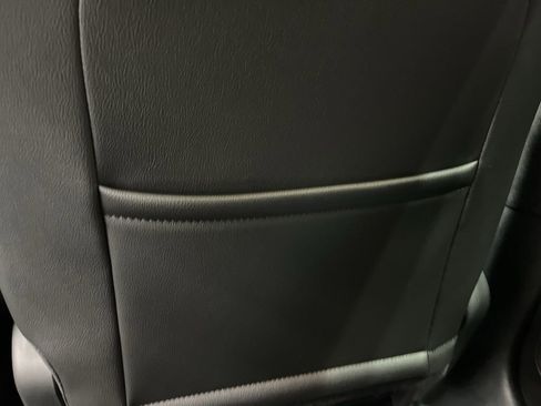 New 2026 Jeep Compass Latitude AWD/4WD image 23
