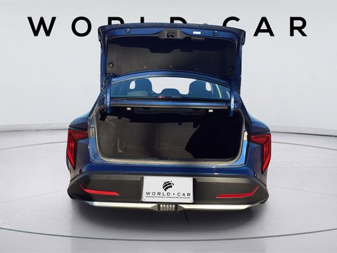 Certified 2025 Kia K4 EX image 28