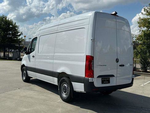 New 2025 Mercedes-Benz Sprinter 2500 image 4