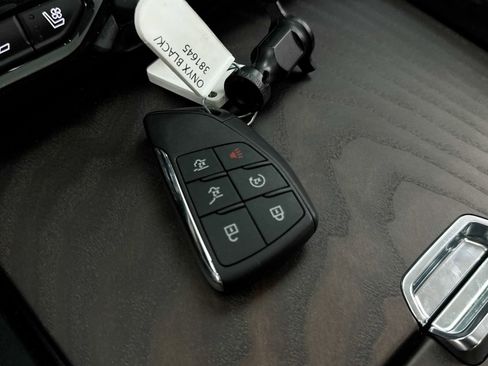 Used 2023 GMC Yukon Denali w/ Denali Reserve Package image 37