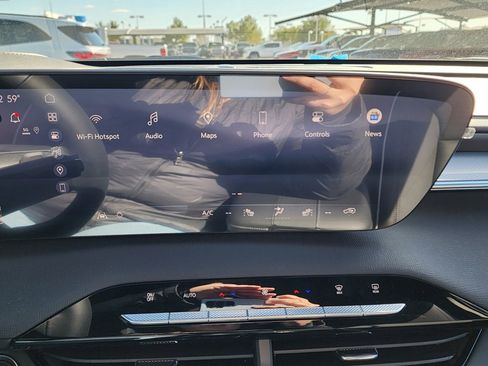 New 2026 Buick Enclave Sport Touring w/ Super Cruise Package image 29