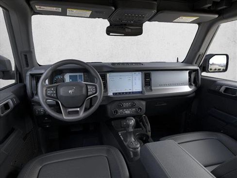 New 2025 Ford Bronco Badlands image 7