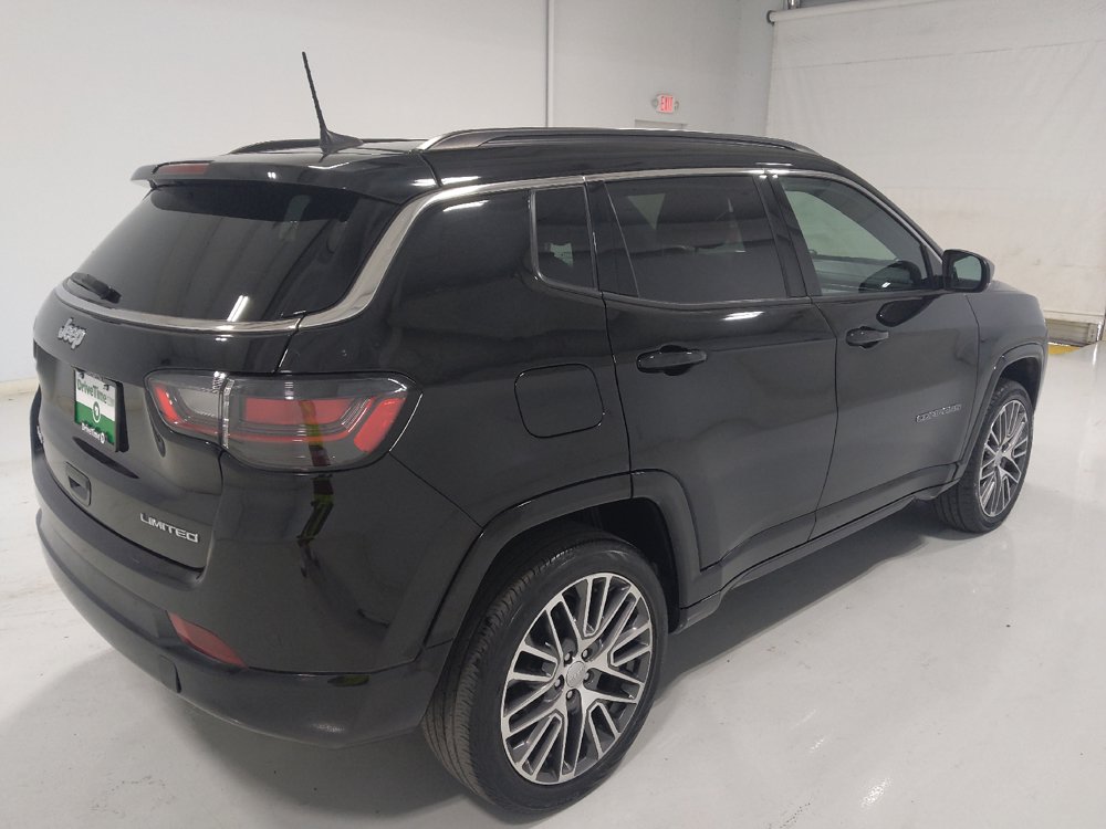 Used 2023 Jeep Compass Limited w/ Elite Group AWD/4WD image 9