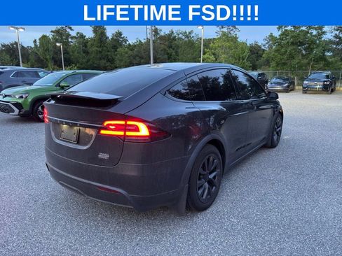 Used 2024 Tesla Model X Plaid AWD/4WD image 9