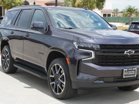 Used 2024 Chevrolet Tahoe RST w/ Luxury Package AWD/4WD image 3