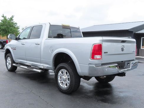 Used 2017 RAM 2500 Laramie AWD/4WD image 4