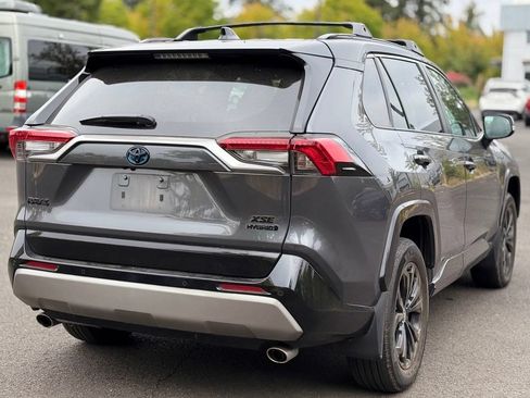 Used 2024 Toyota RAV4 XSE w/ Advanced Technology Package AWD/4WD image 5