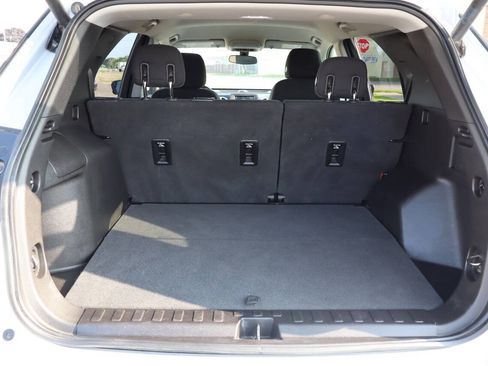 Used 2019 Chevrolet Equinox LT AWD/4WD image 12