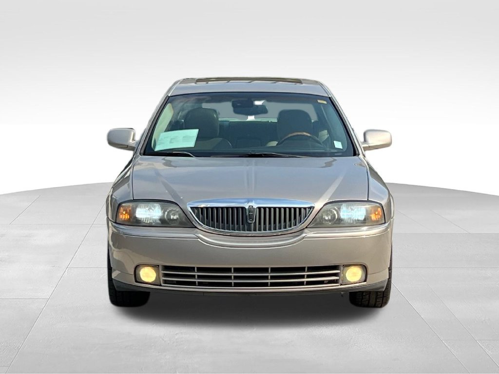 Used 2003 Lincoln LS RWD image 2