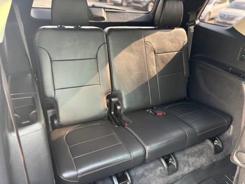 Used 2020 Chevrolet Traverse Premier w/ Redline Edition AWD/4WD image 22
