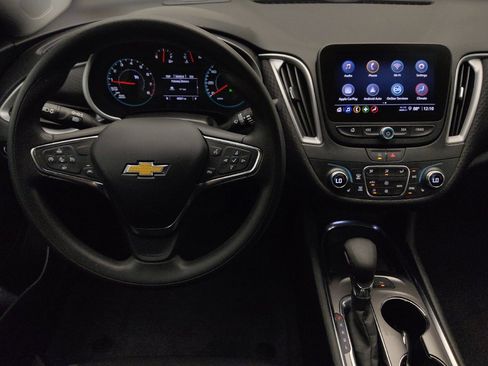 Used 2025 Chevrolet Malibu LT FWD image 22