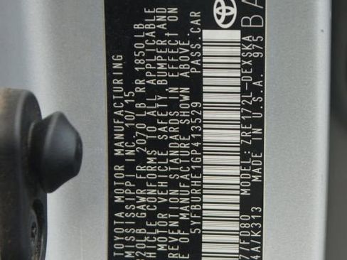 Used 2016 Toyota Corolla S FWD image 17