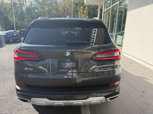 Used 2023 BMW X5 xDrive40i w/ Premium Package image 8